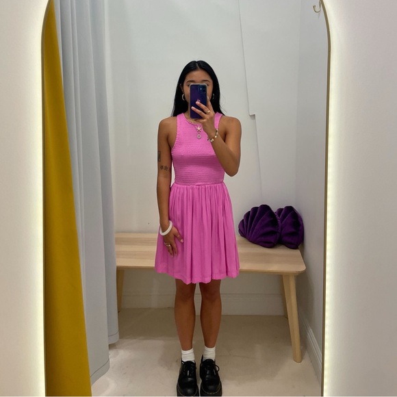 Pink mini flowy dress - Picture 4 of 6